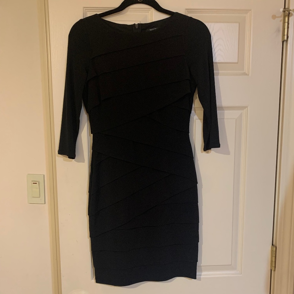 NWOT White House Black Market Black Knit Lined Sheath Dress sz 6 P